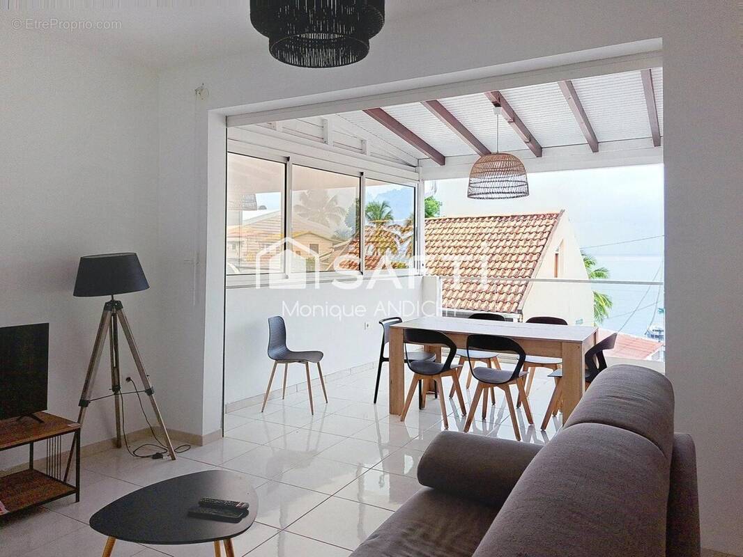 Photo 1 - Appartement à SAINTE-LUCE