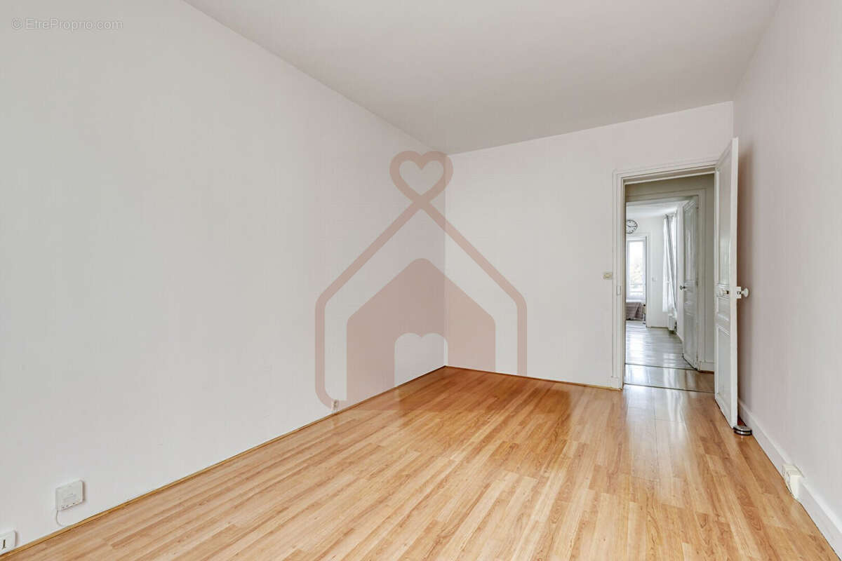 Appartement à IVRY-SUR-SEINE