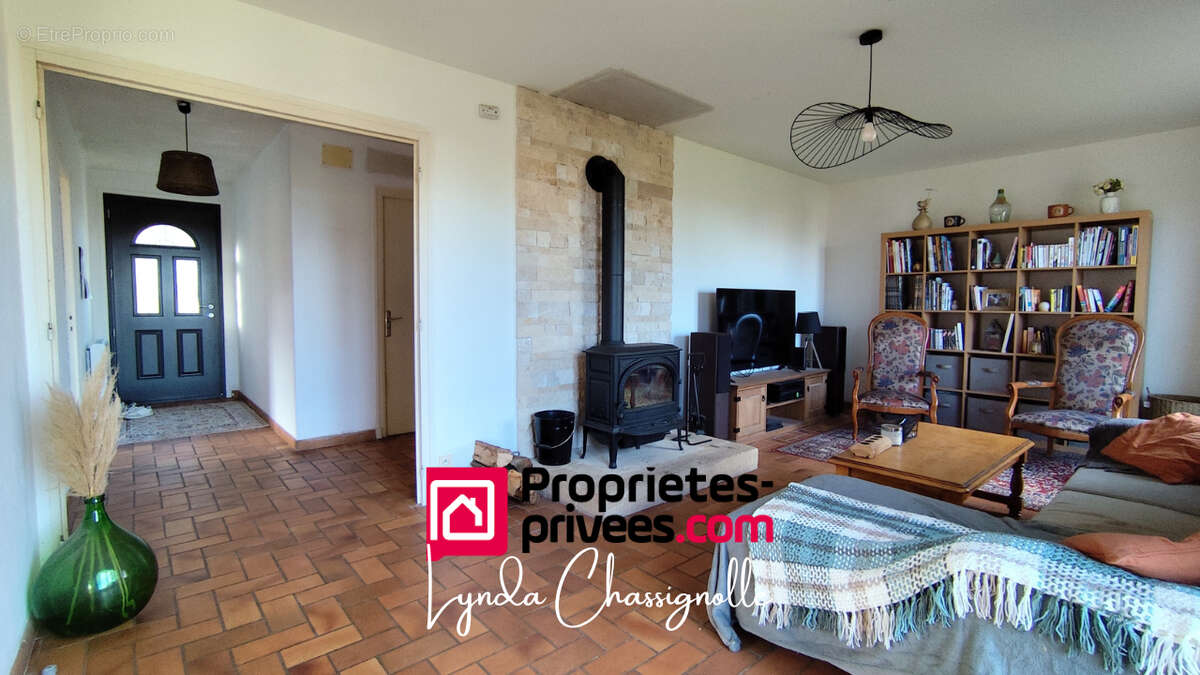 Maison à LA PACAUDIERE