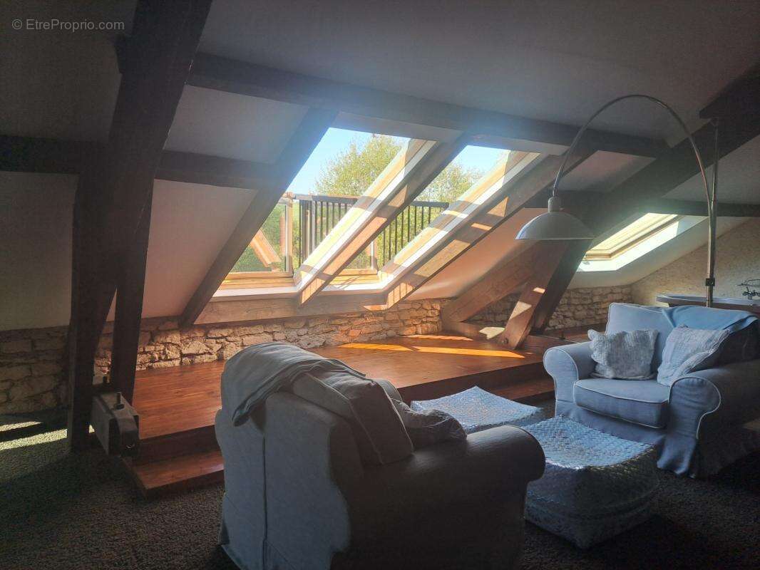 Proche Belgique et Luxembourg, Propriété de charme avec activité touristique de 384 m² habitable + dépendances, terrain de 4951  - photo 21
