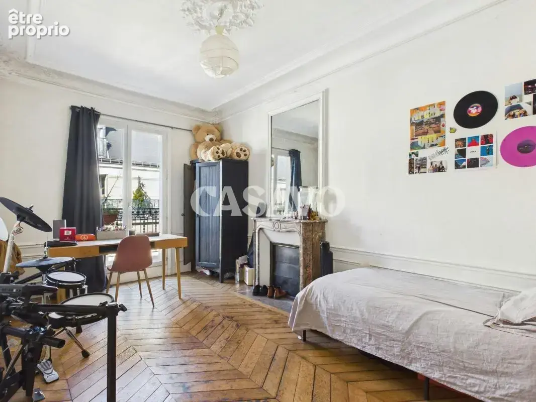 Vente Appartement 7 pièces de 146m² - 75018 Paris - photo 17