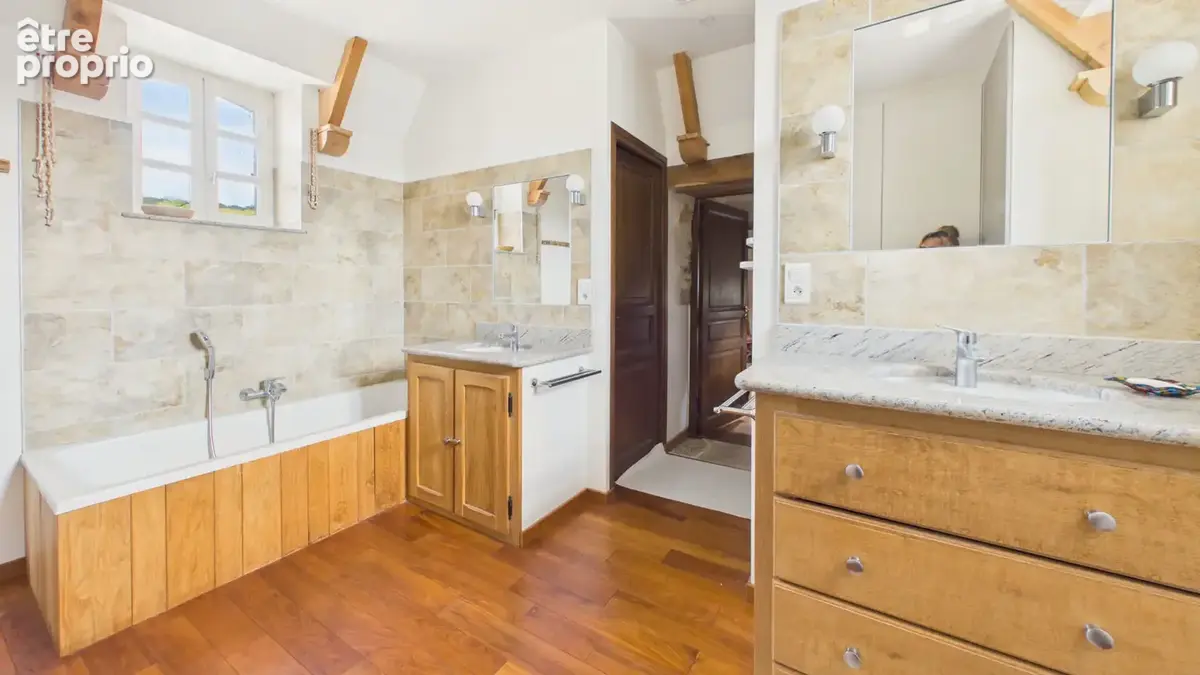 Propriété de caractère avec maison d'amis sur 15 hectares - photo 16