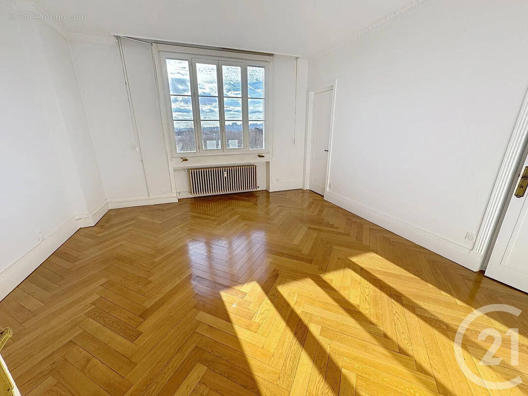 Appartement à LYON-7E