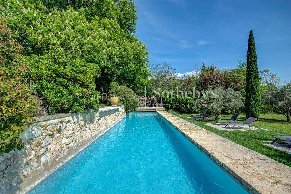 Maison à AIX-EN-PROVENCE