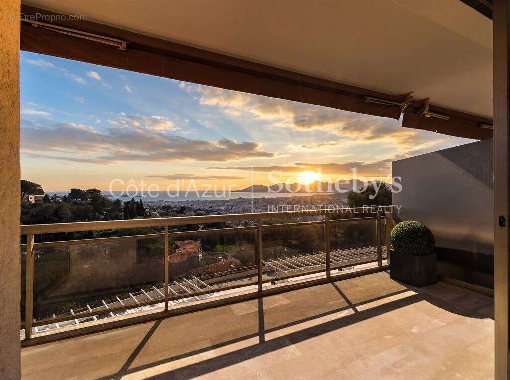 Superbe 2 pièces vue mer panoramique - photo 14