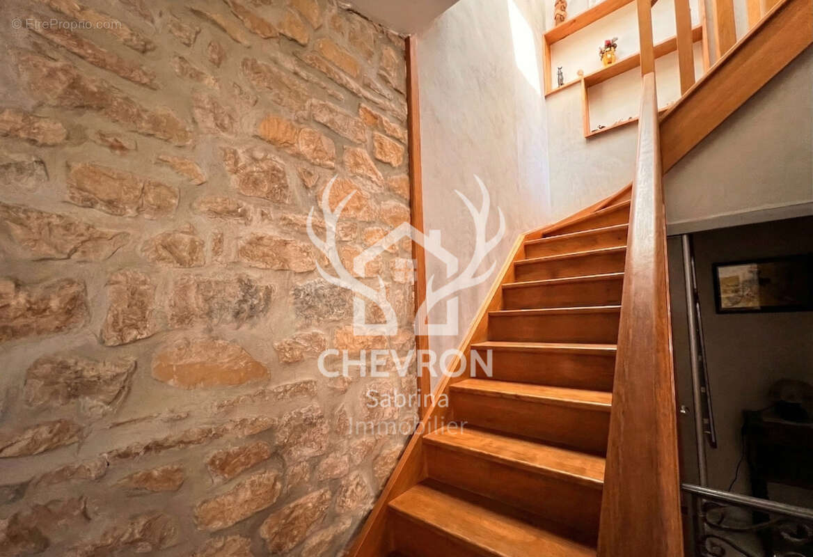 Appartement à CHARLEVILLE-MEZIERES