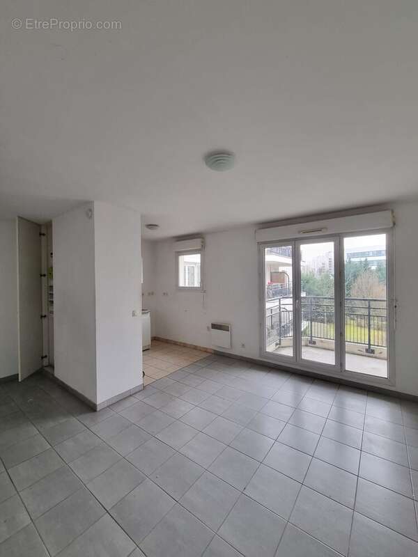 Appartement à LE BOURGET