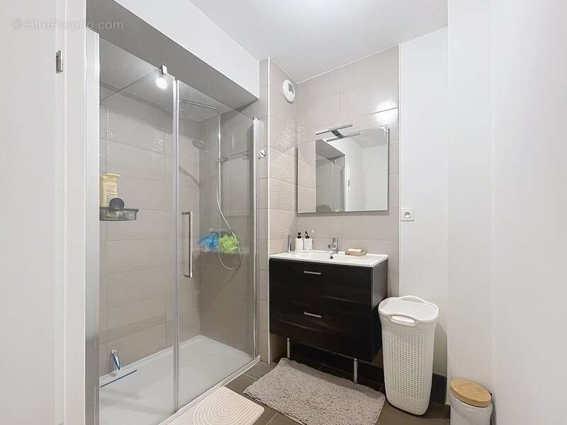 Appartement à SAINT-CYR-SUR-LOIRE