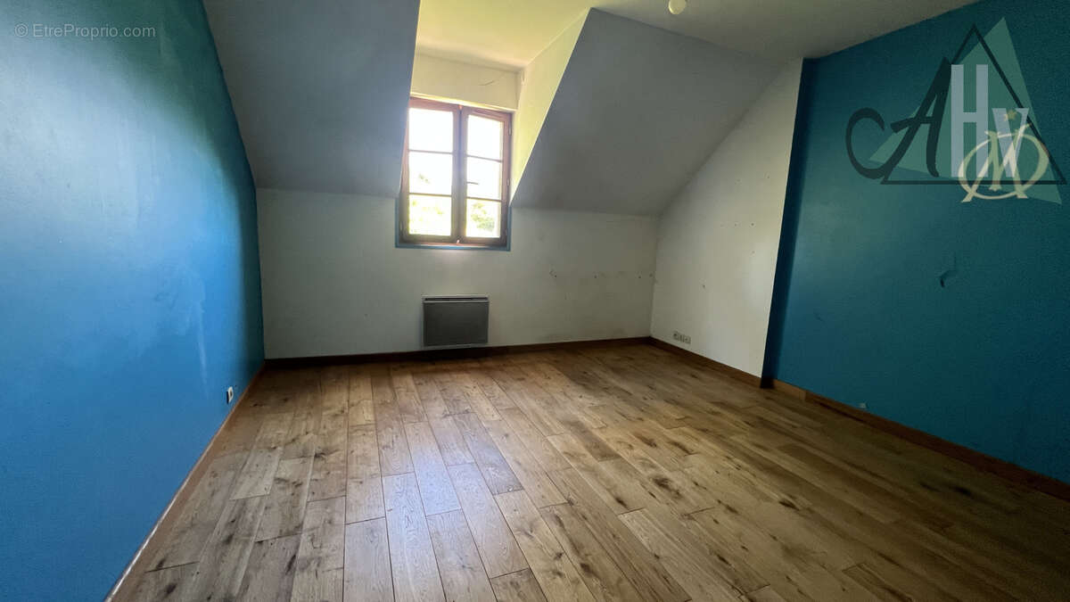 77 - Voulx, maison 7 pièces, 177 m2 environ, jardin 1 916 m2 - photo 9