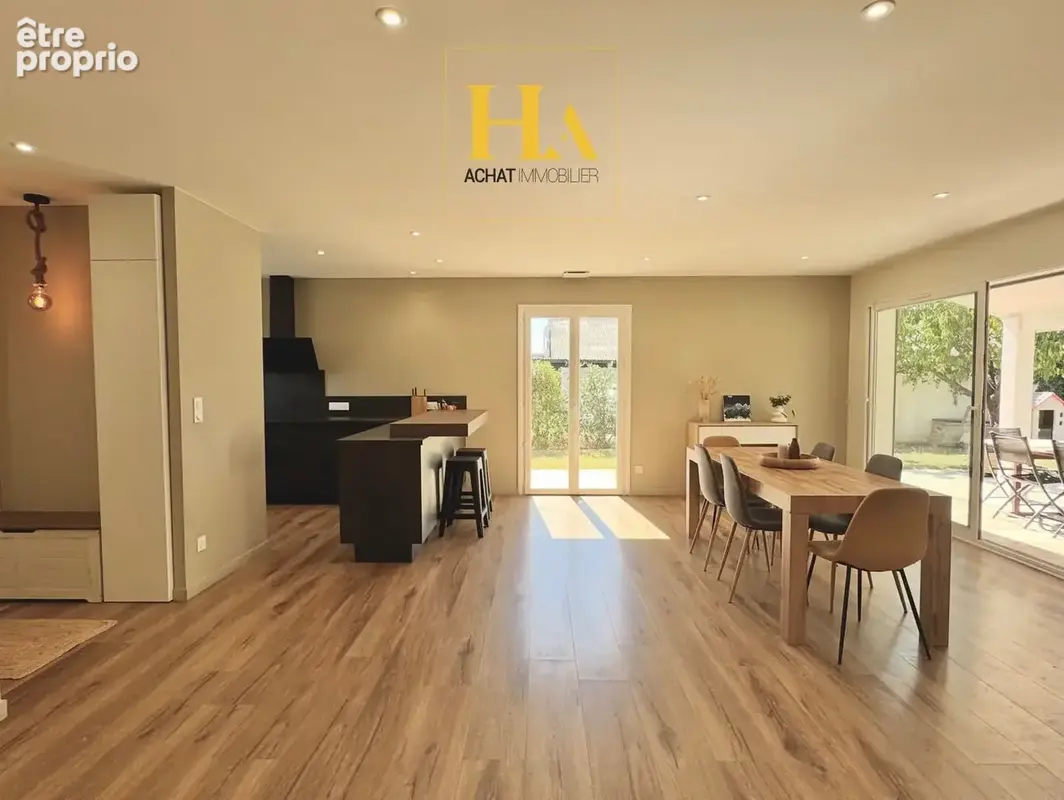 Maison rénovée plain-pied, 4 pièces, Suite parentale, Piscine, Jardin paysagé - photo 3