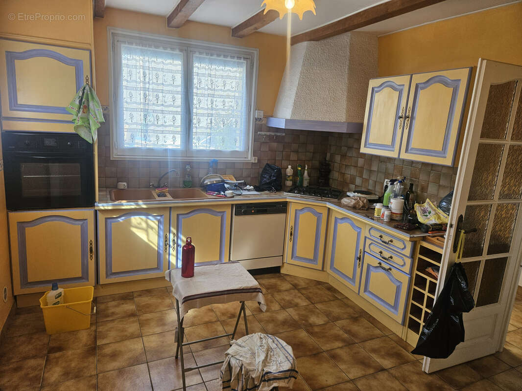 Maison à LAVAL-PRADEL