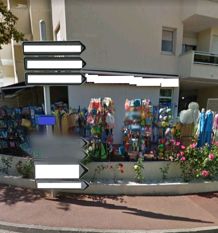 Commerce à LES MATHES