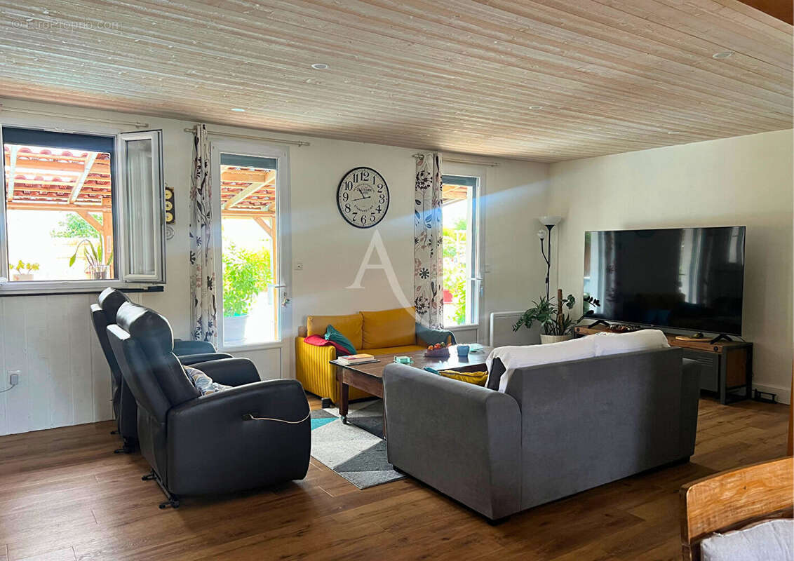 Maison à BEAUVOIR-SUR-MER