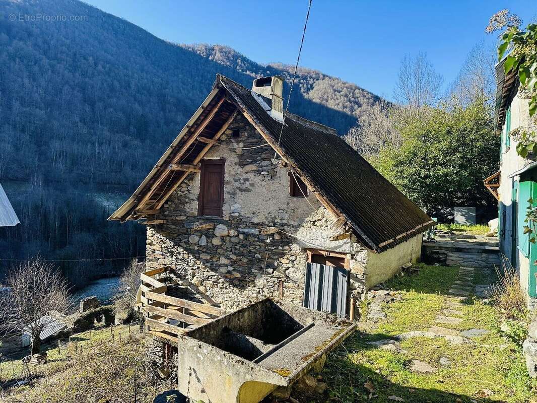 Maison de Hameau de Montagne à 900m d'altitude 09320 Le Port. - photo 5