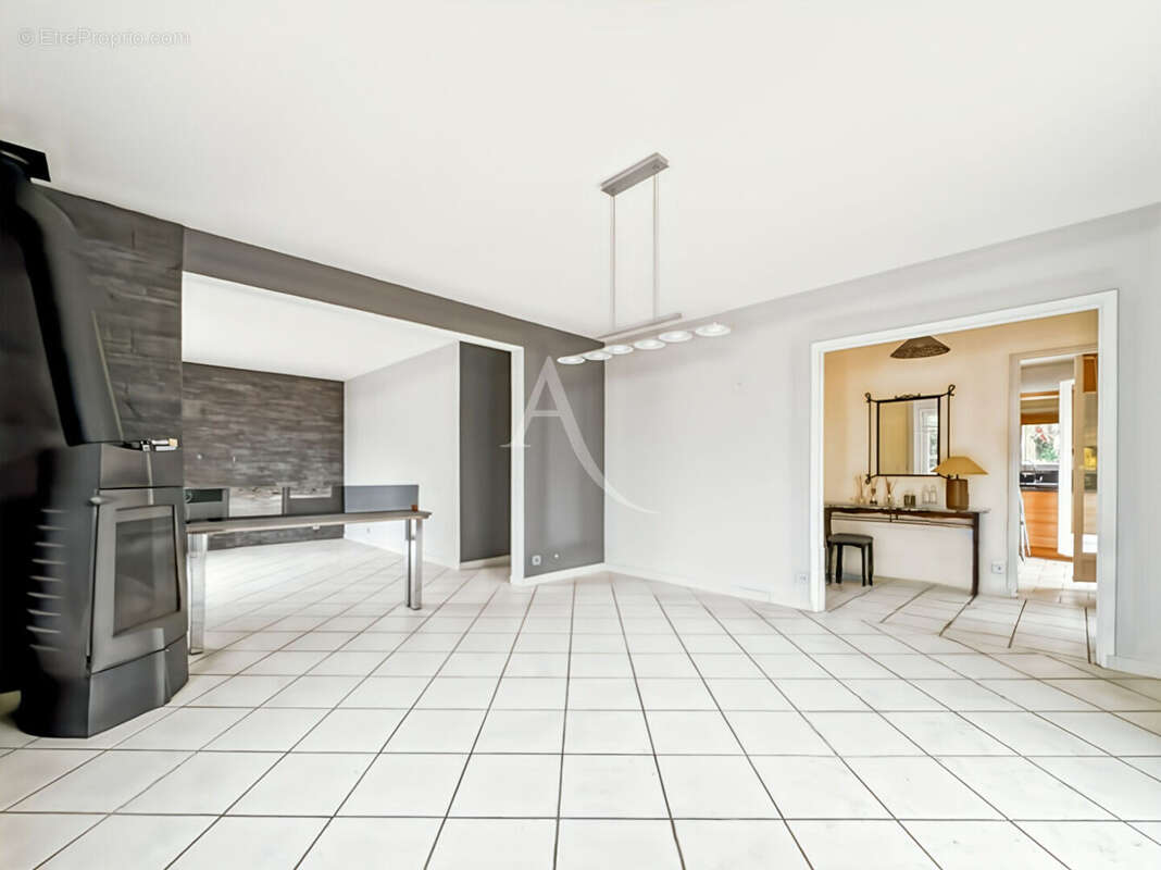 Maison à SAINT-HILAIRE