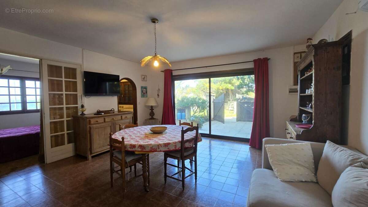 Sartène, sur la plage de Tizzano, maison de 74 m2 avec vue imprenable sur la mer - photo 5