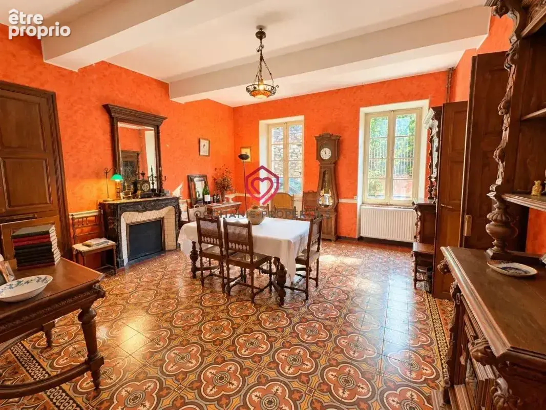 Maison de maître historique avec dépendances - photo 9