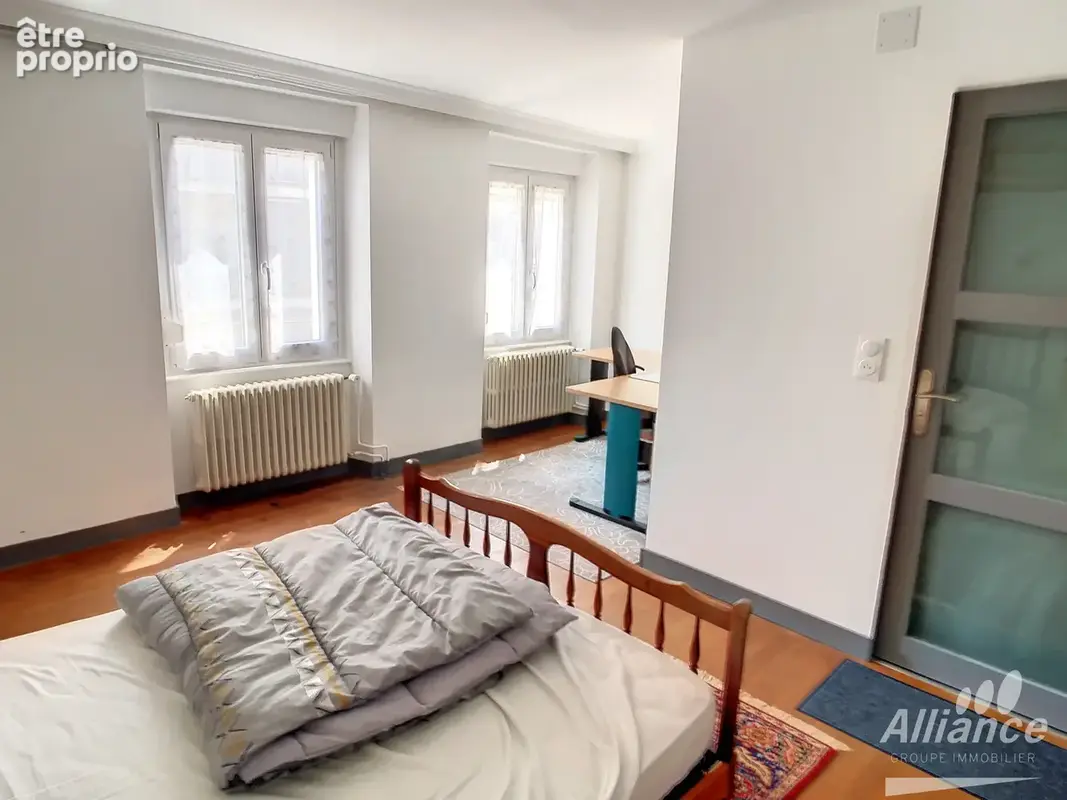 À vendre 358500€ à Montbéliard : immeuble de 250m2 - photo 5