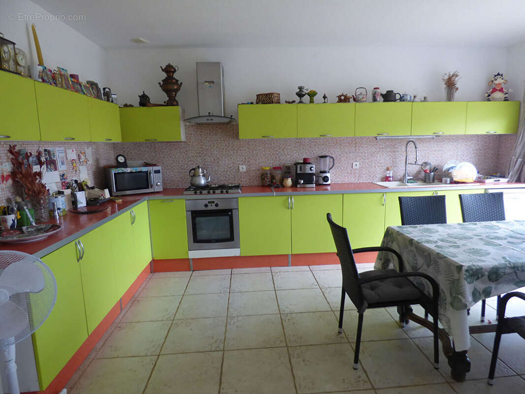 Villa de 280 m² habitables - photo 5
