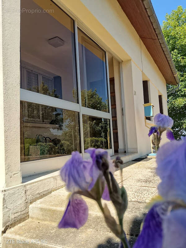 Maison à IS-EN-BASSIGNY