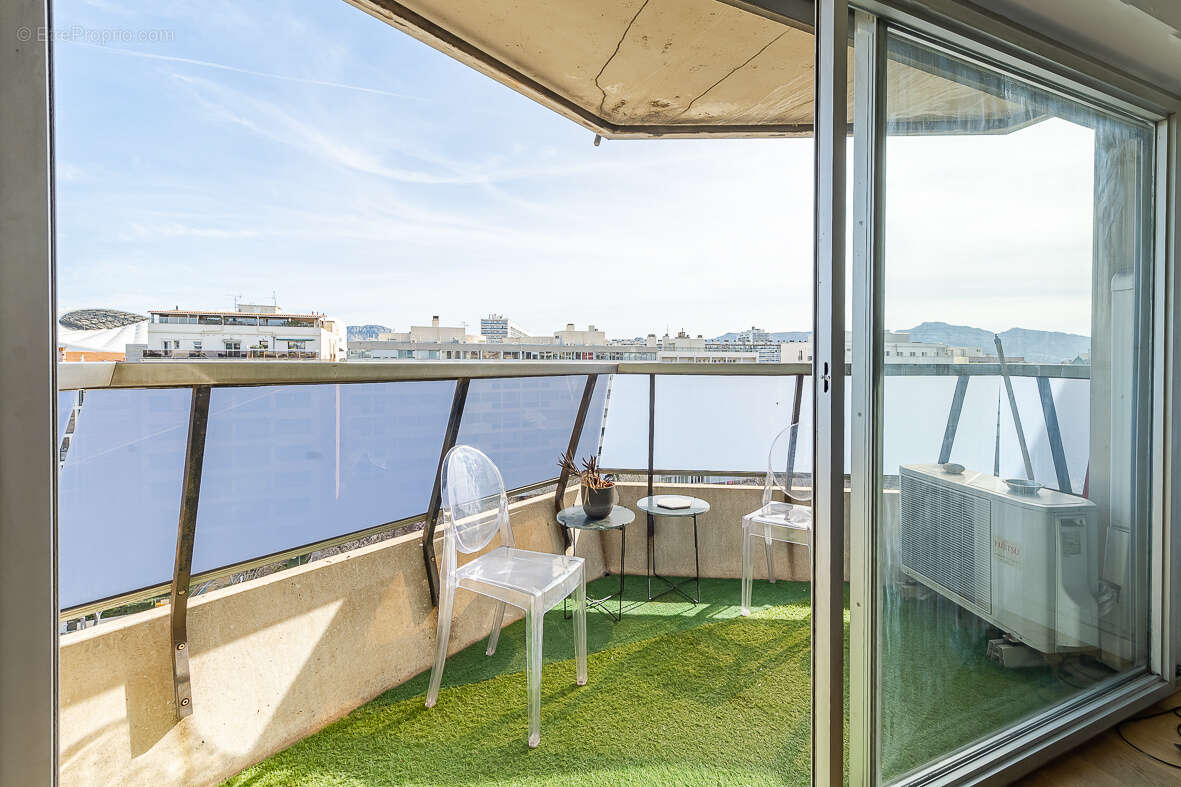 Appartement à MARSEILLE-8E