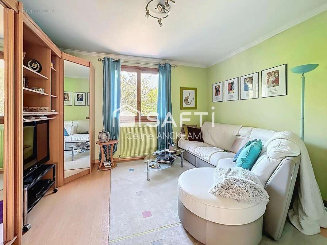 Photo 2 - Maison à CARRIERES-SUR-SEINE