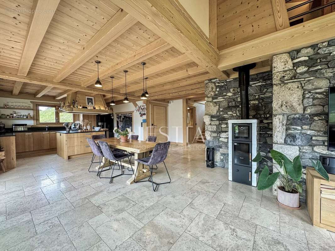 Maison à SAINT-NICOLAS-LA-CHAPELLE