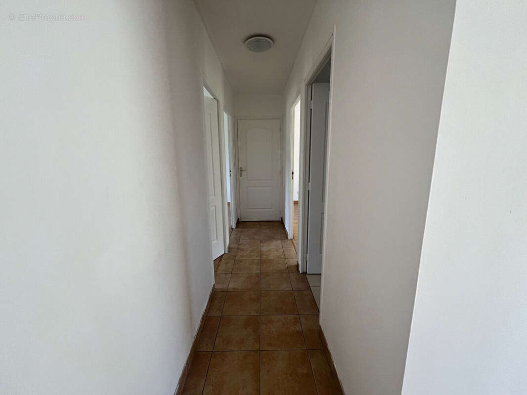 Maison à SAINT-EVROULT-DE-MONTFORT