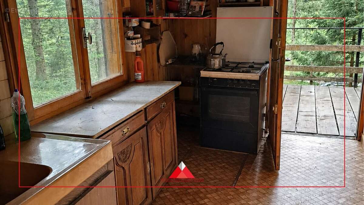 Cabane de Chasseur  sur la commune Mouthe - photo 3