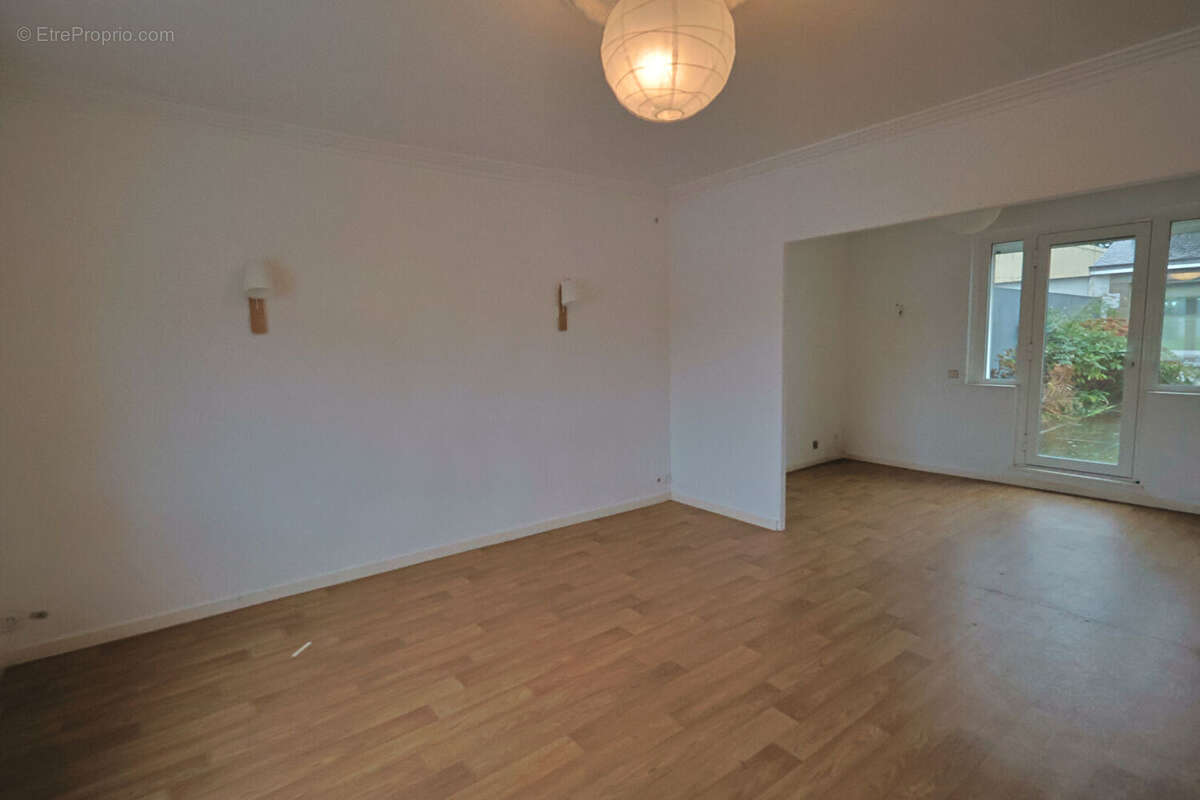 Maison à SAINT-COULOMB