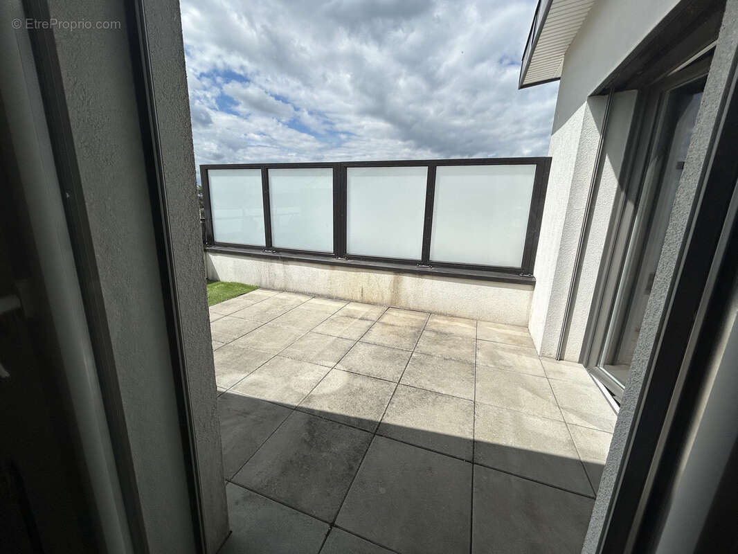 Appartement à BRON