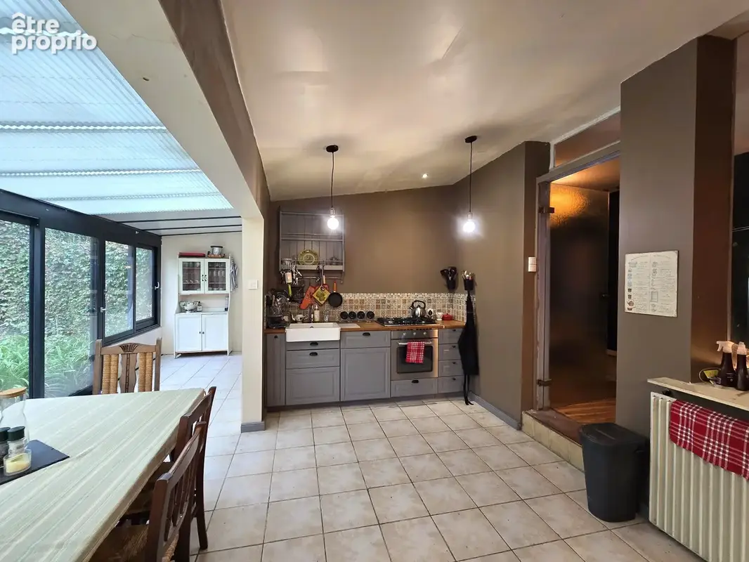 Spacieuse maison de ville avec cour privative et Garage - photo 6