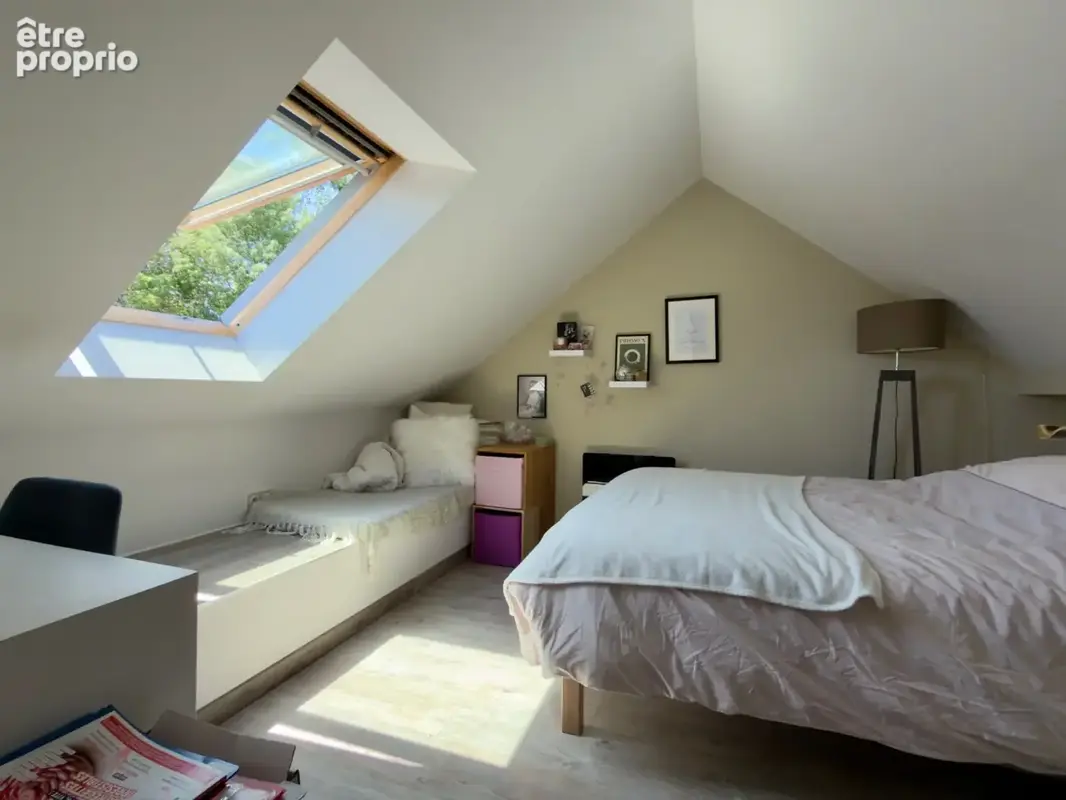 VARENNES SUR LOIRE, Longère rénovée de 134m² habitables / 151m² utiles avec garage et jardin - photo 19