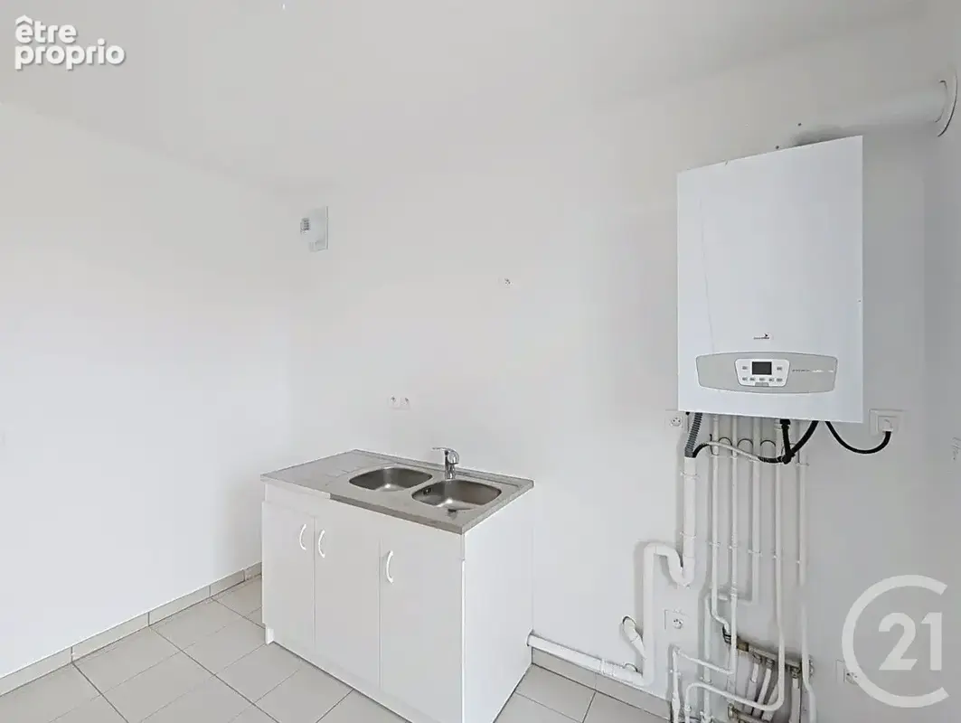 Appartement 2 pièces 45 m² à vendre à Nangis (77370) - photo 2