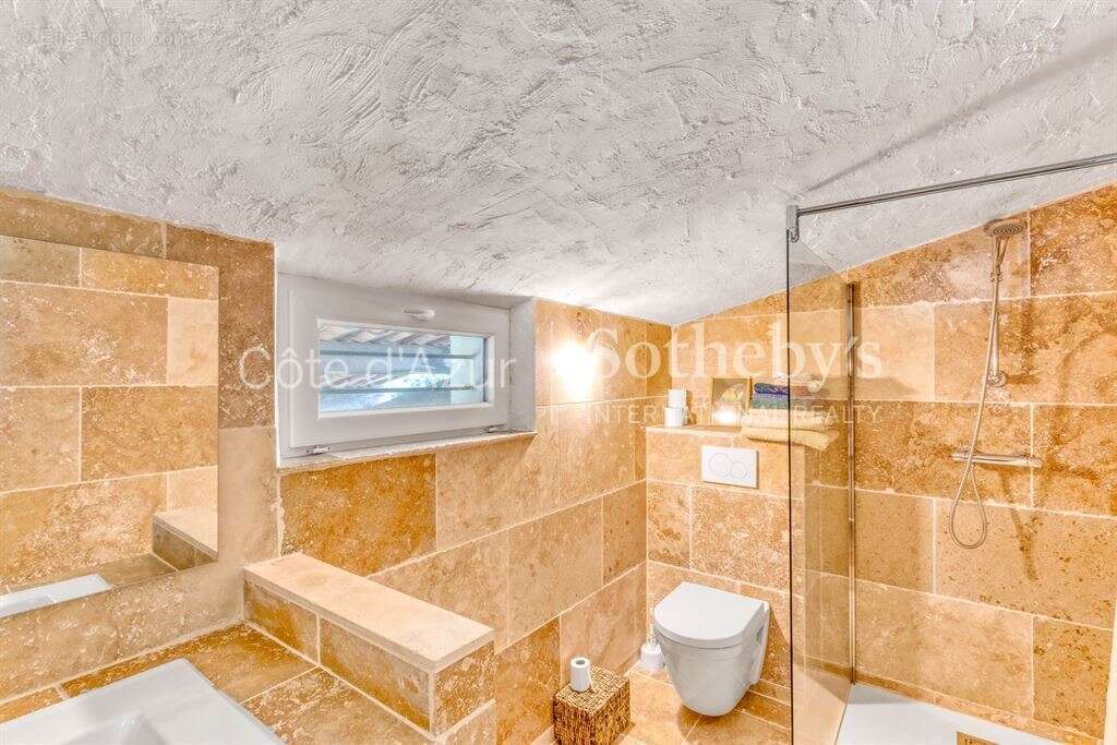 Maison à GRASSE