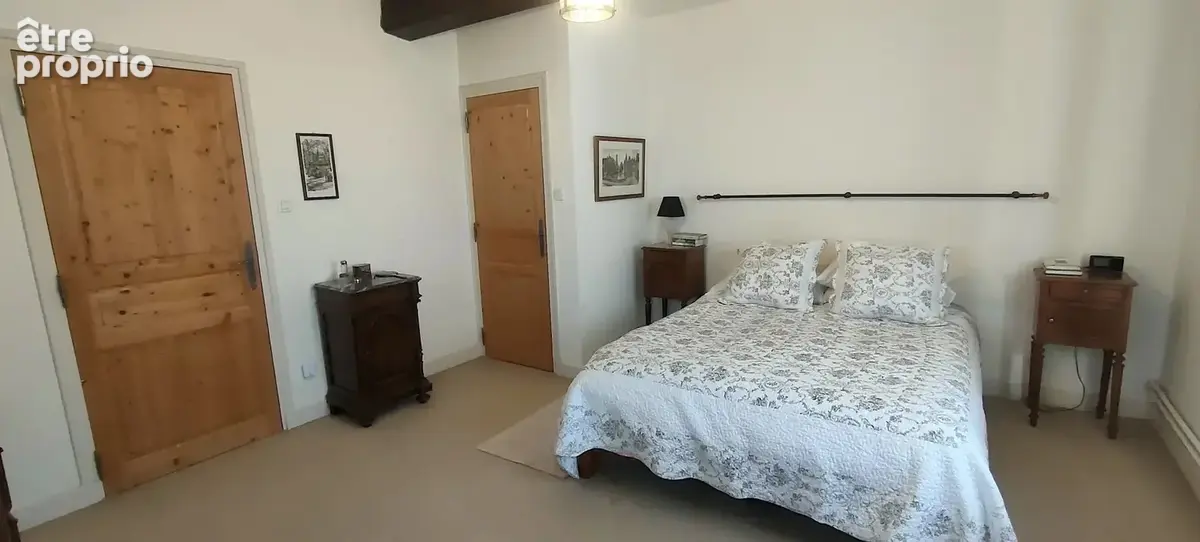 AUTHENTIQUE !!! Grande et belle maison en pierre dans un cadre préservé - photo 20