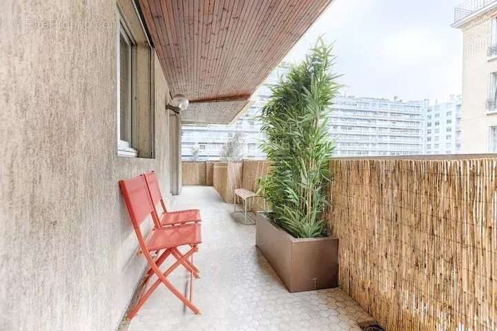 Village suisse. superbe deux-pièces terrasse - photo 11