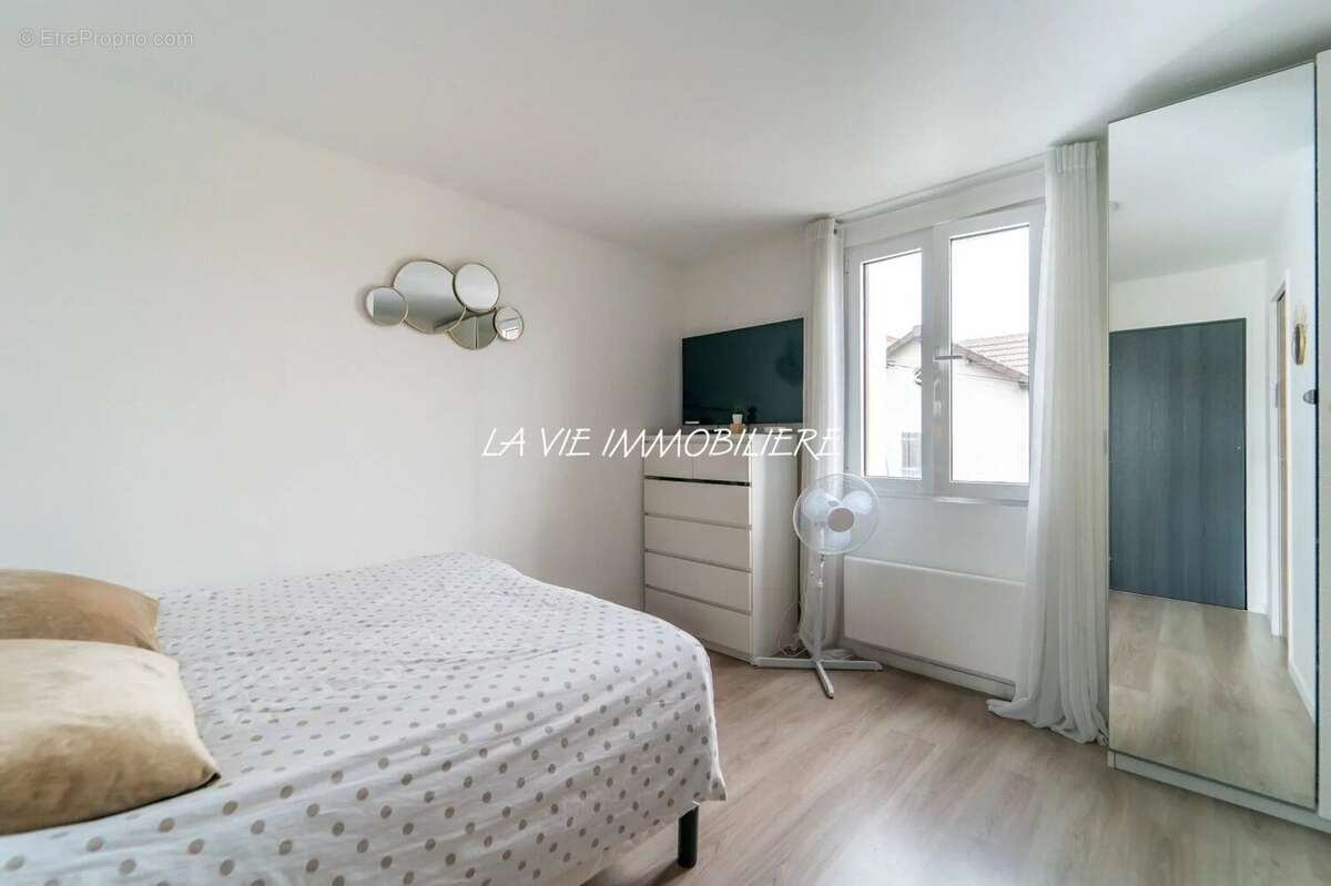 Maison à MAISONS-ALFORT