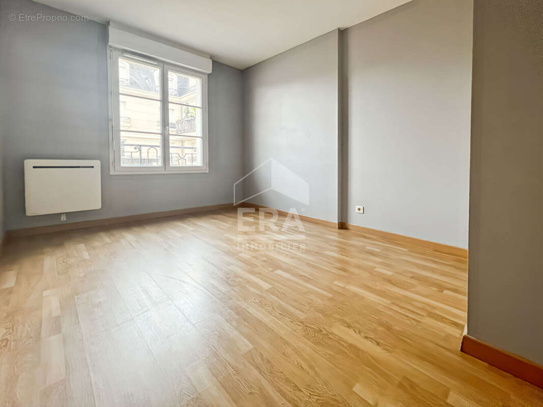 Appartement à SAINT-FARGEAU-PONTHIERRY