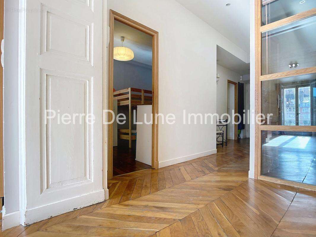 Appartement à LYON-1E