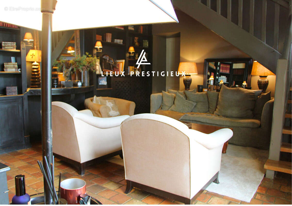 Maison à FONTAINEBLEAU