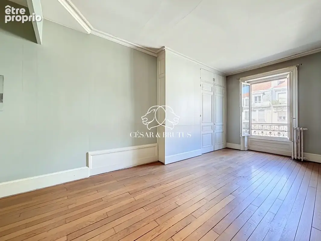Appartement 3 pièces 90 m² à vendre à Lyon-7e (69007) - photo 5