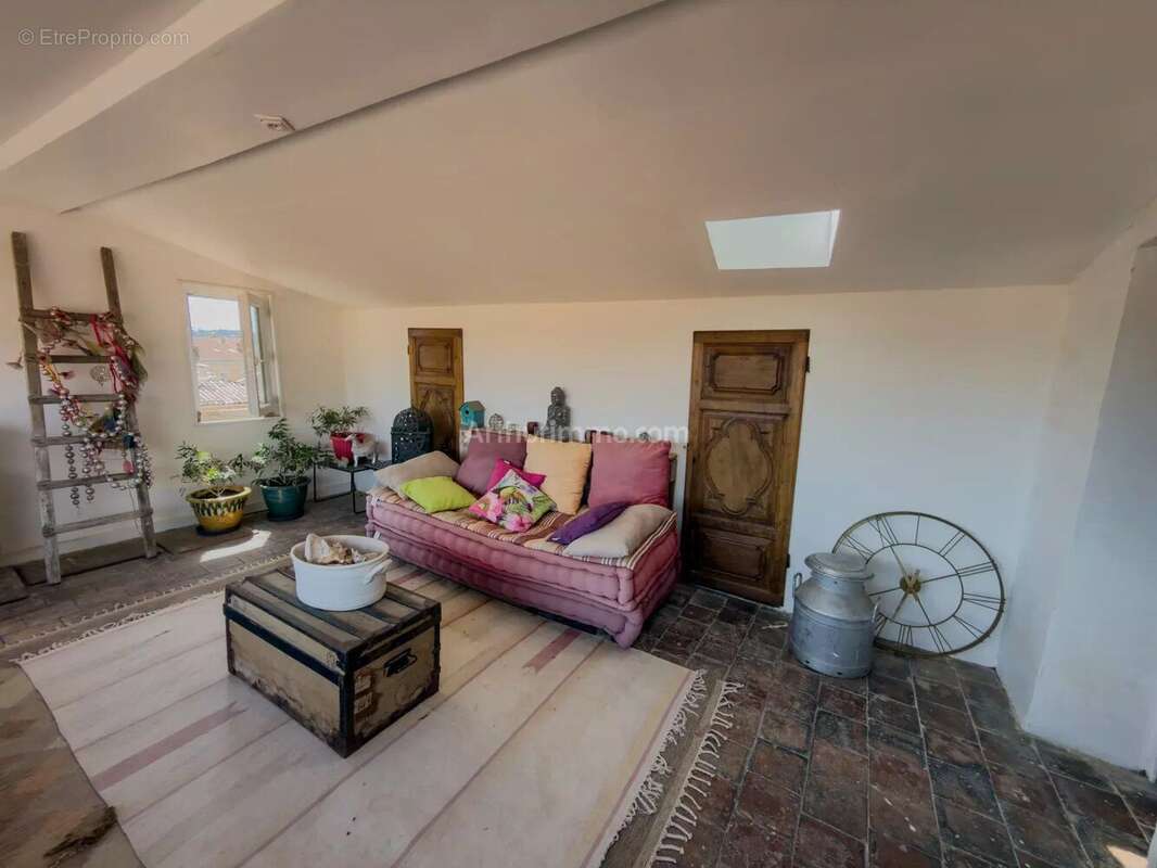 Vente Appartement Draguignan(83300) 218 000ï¿œ - photo 2