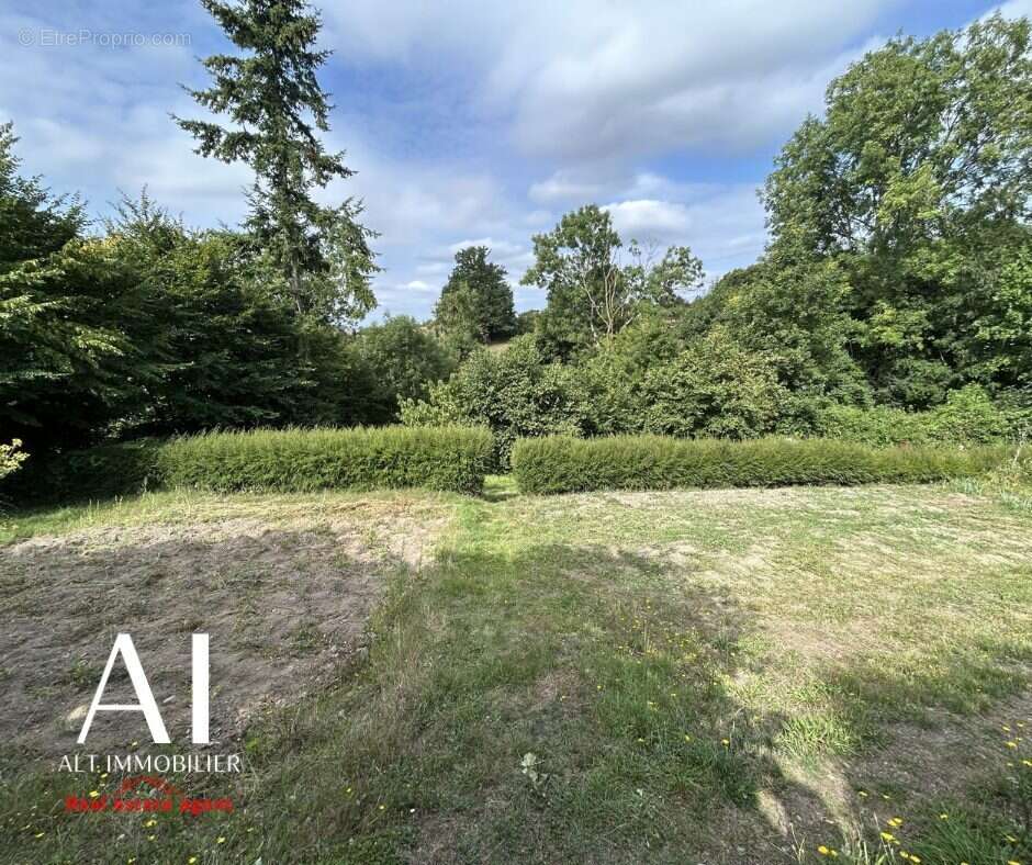 Maison à PONT-D&#039;OUILLY