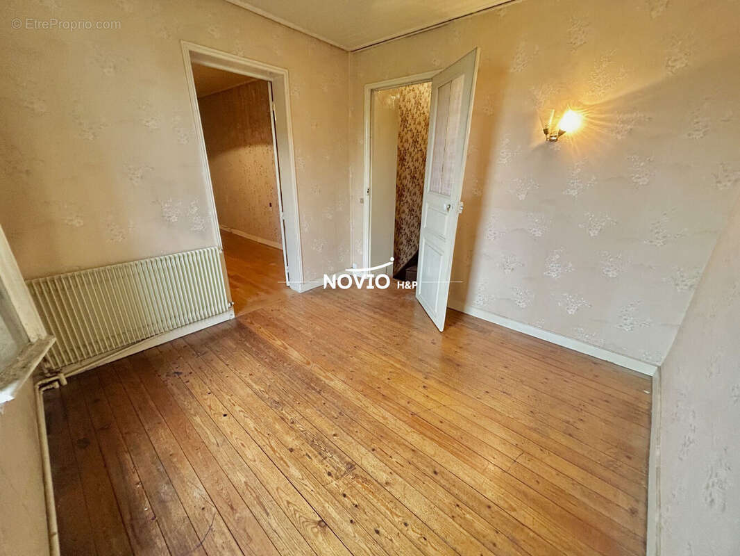 Maison 153 m² à Chatellerault  - photo 7