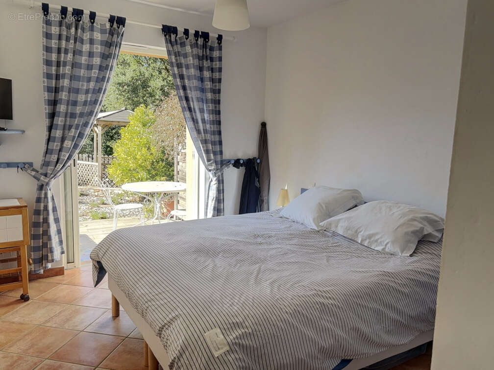 Maison à LA GARDE-FREINET