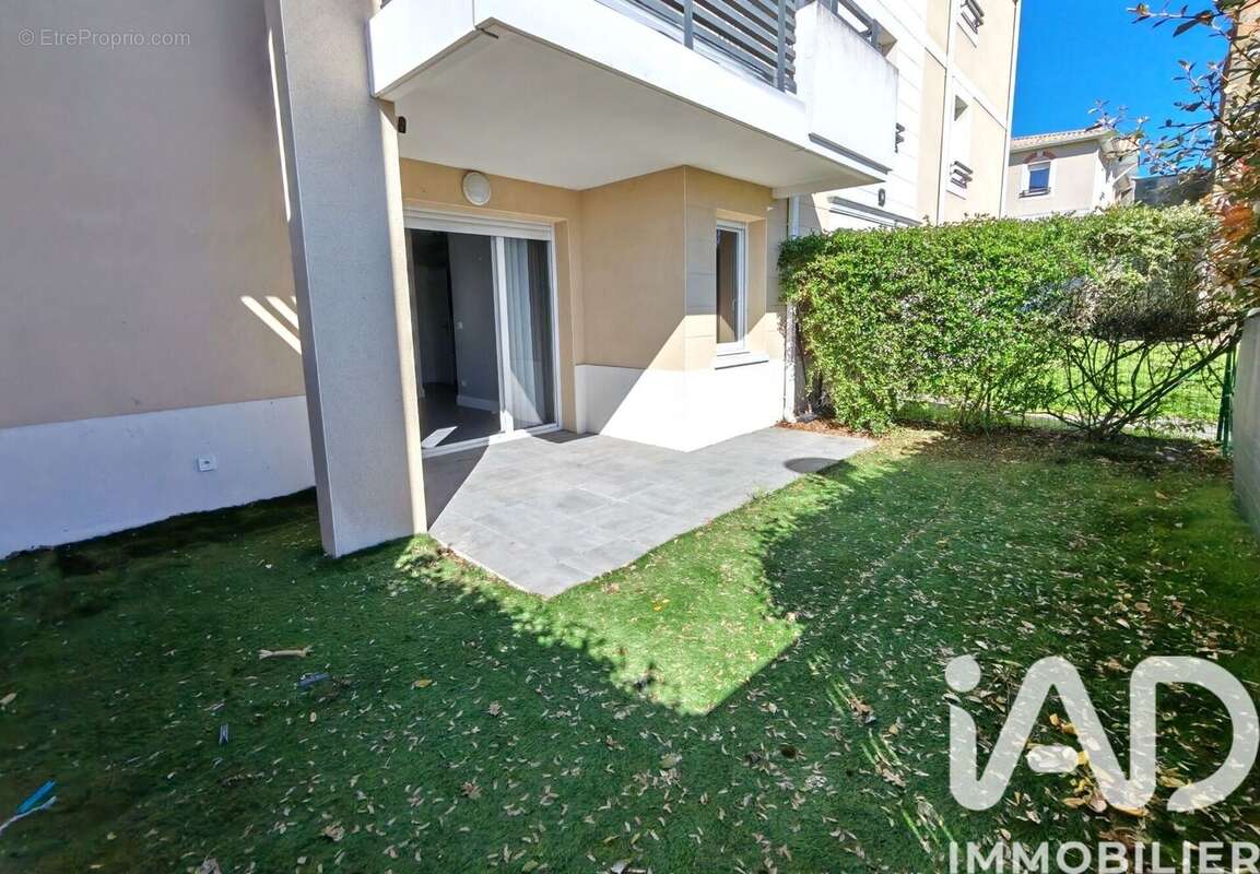 Photo 7 - Appartement à PAREMPUYRE