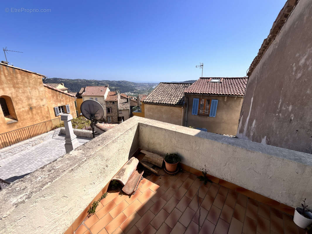 Maison à GATTIERES