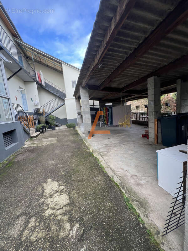 Appartement à FRAISSES