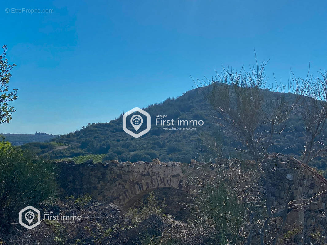 Terrain à BELESTA